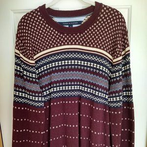 NWOT Tommy Hilfiger Holiday Pattern Sweater